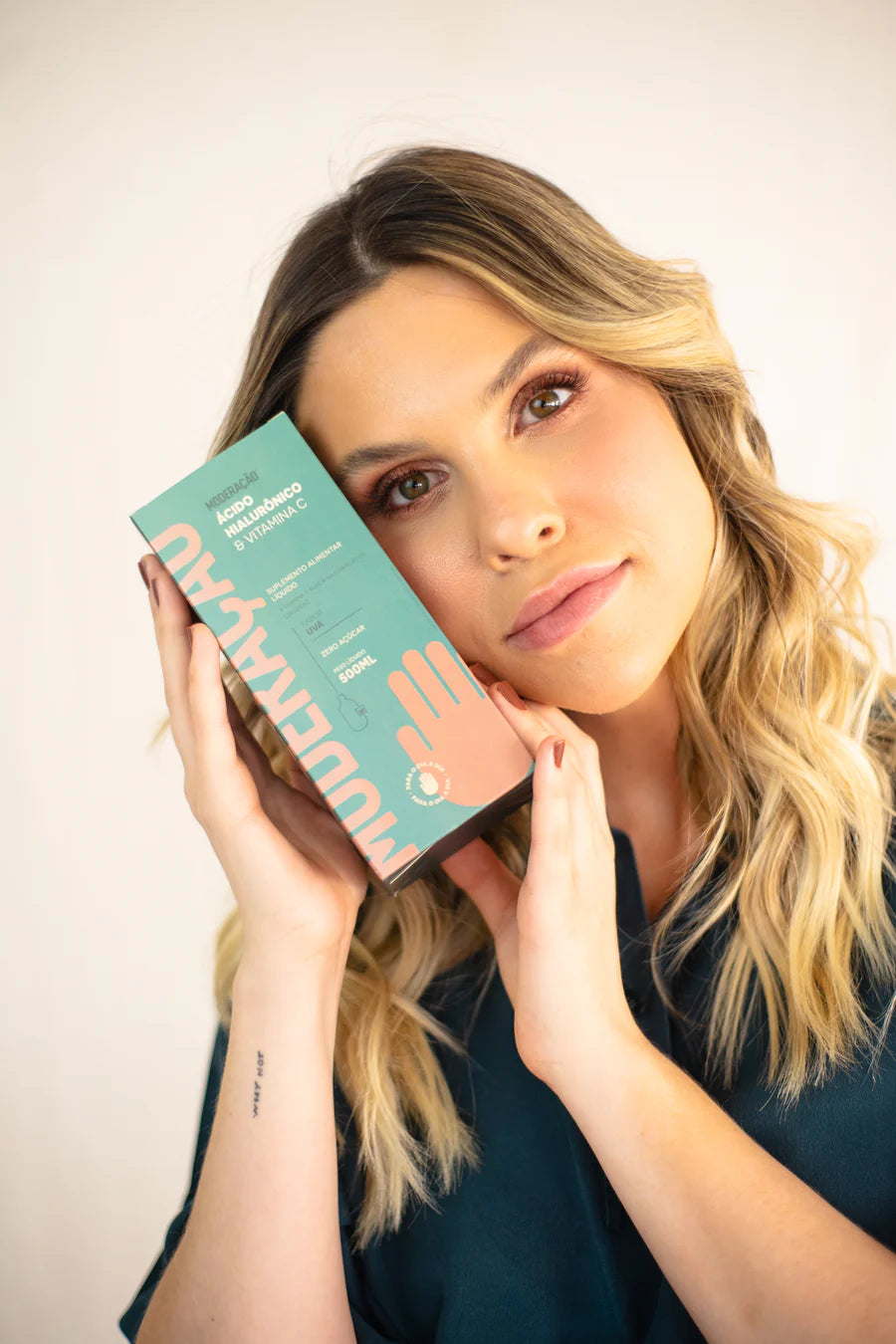 Ácido Hialurônico + Vitamina C Líquido – Hidratação Profunda, Colágeno e Beleza de Dentro para Fora