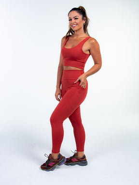 Legging Soft com bolsos laterais  - Cós Alto – Zero Transparência, Alta Compressão e Proteção UV 50+ (Cópia)